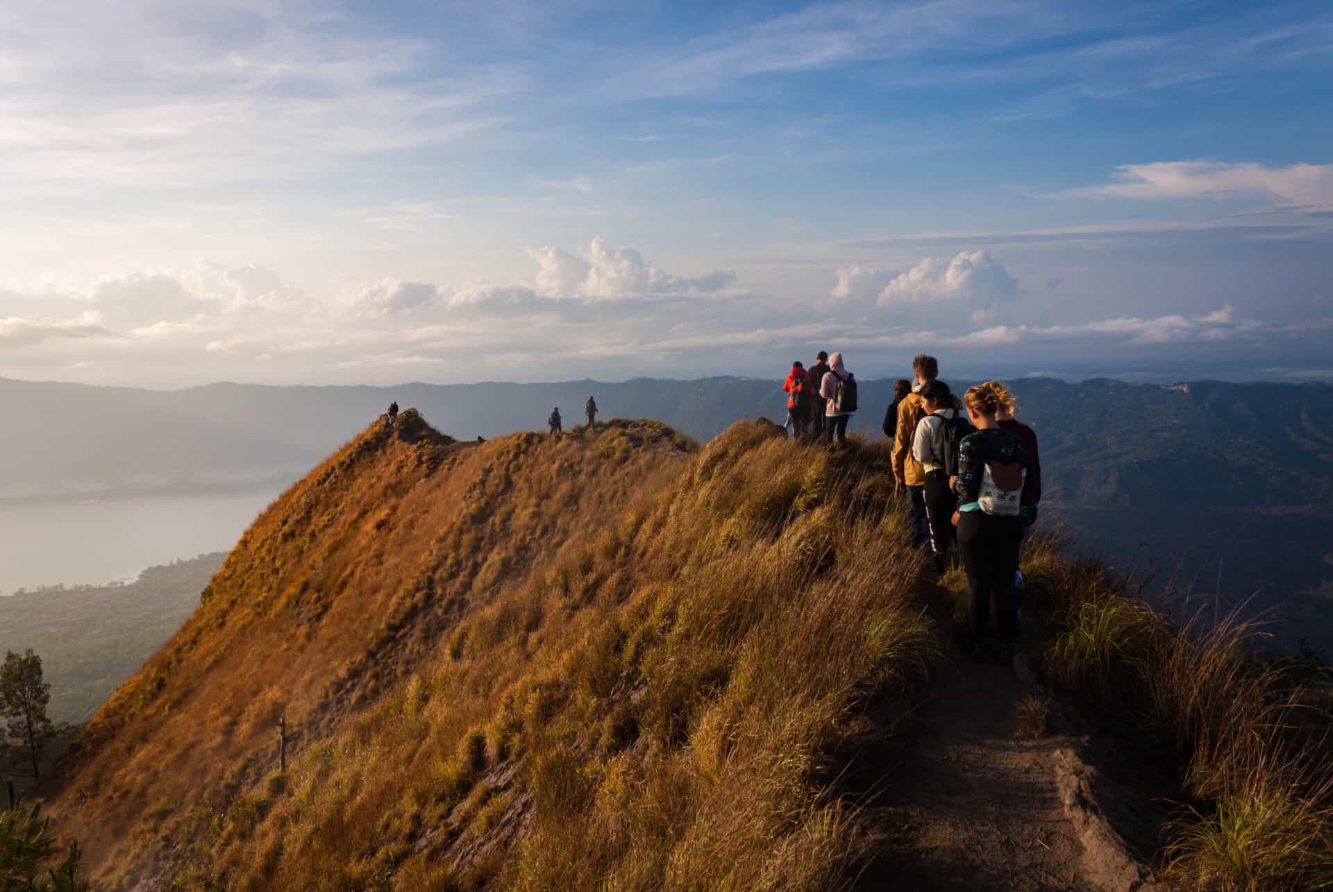 randonneurs ascension mont batur