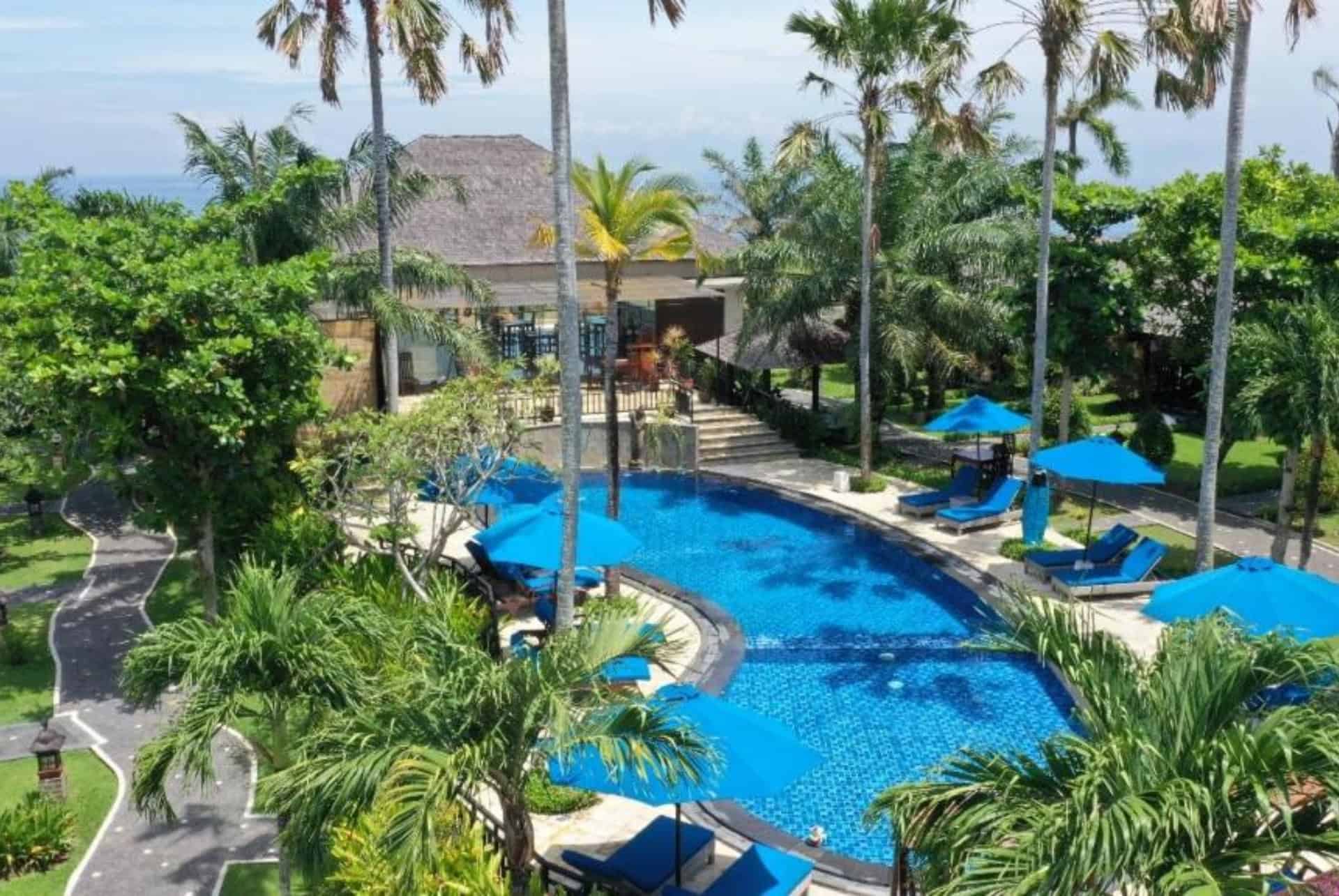 balangan surf resort