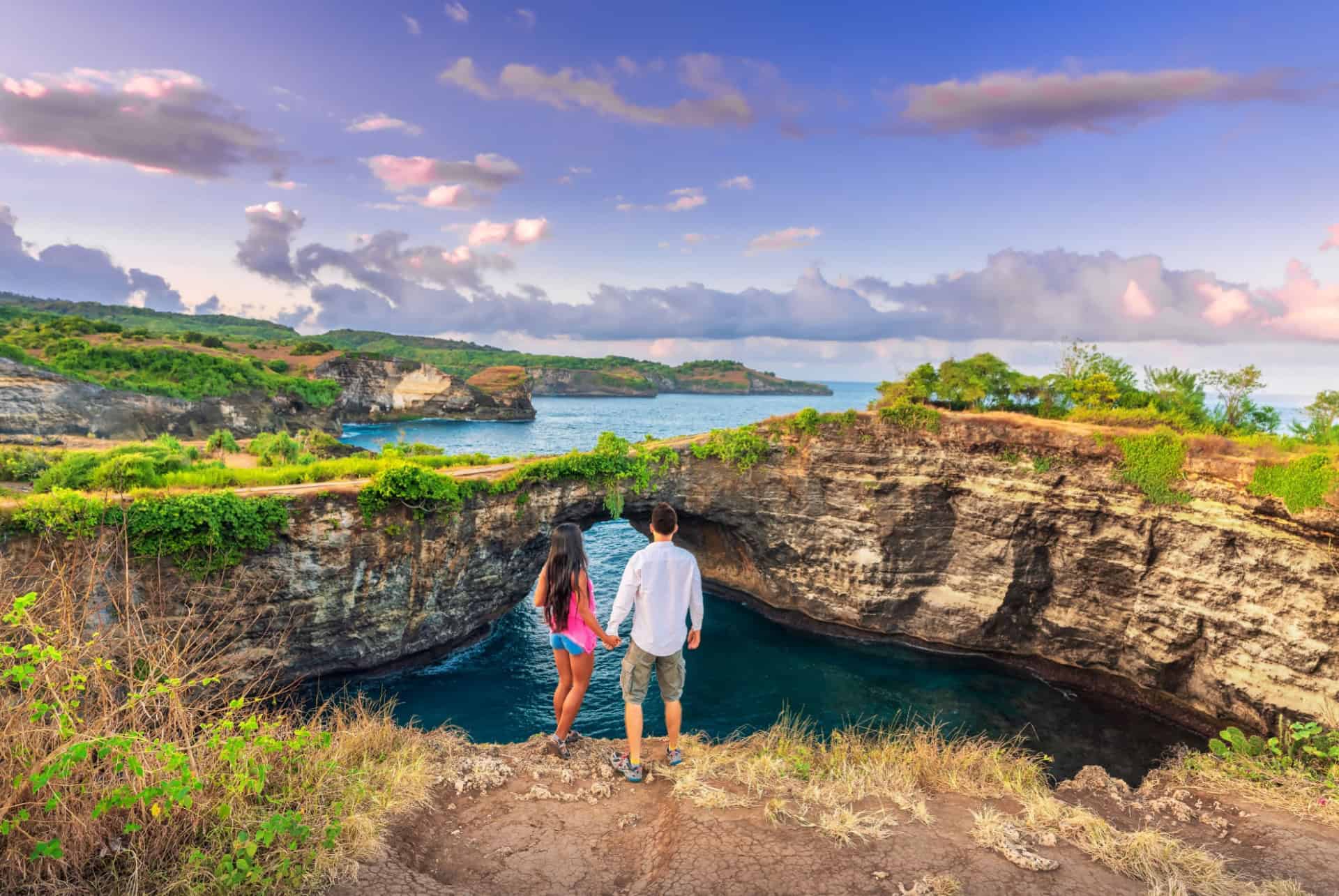 broken beach nusa penida
