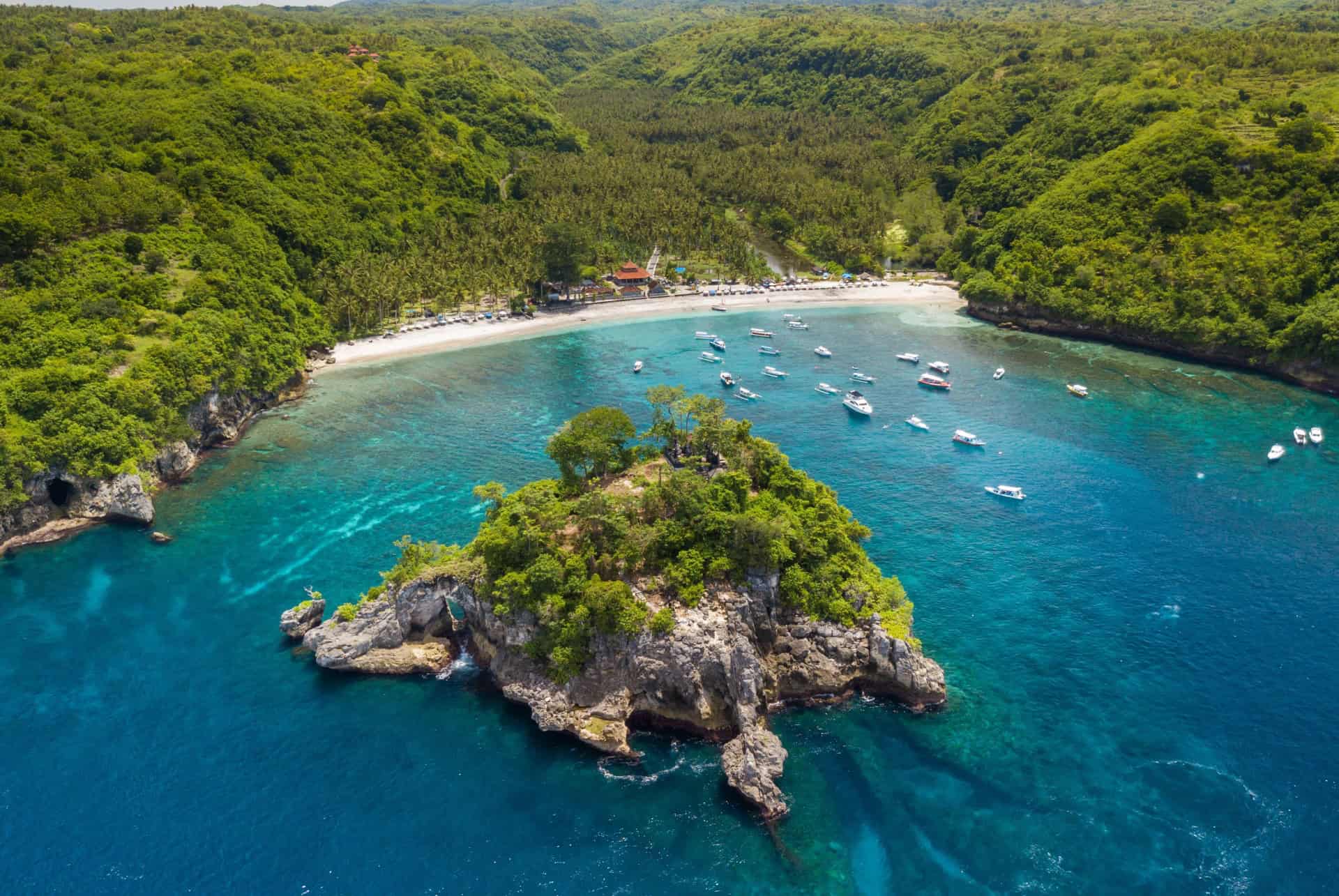 crystal bay nusa penida