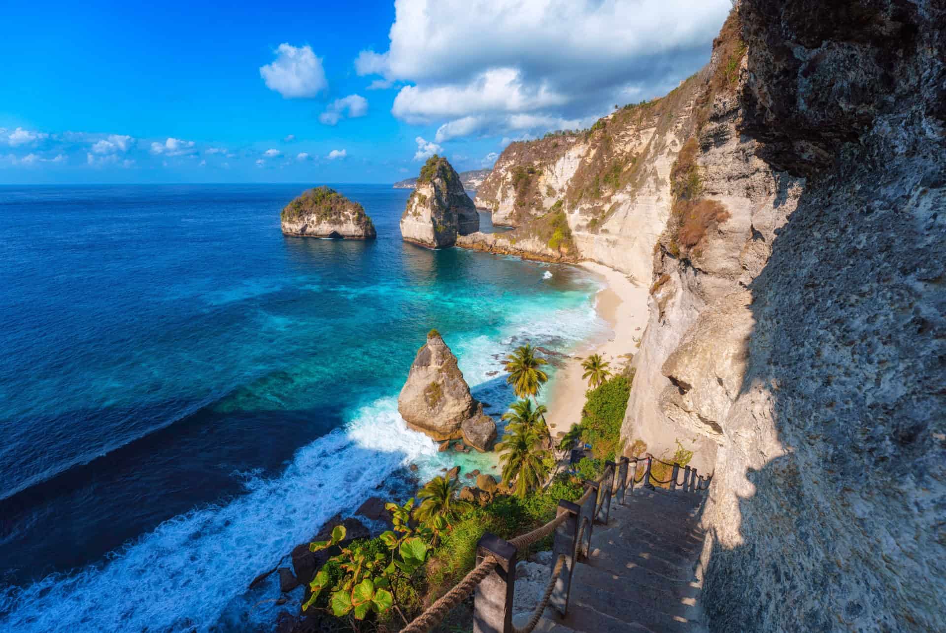 diamond beach nusa penida