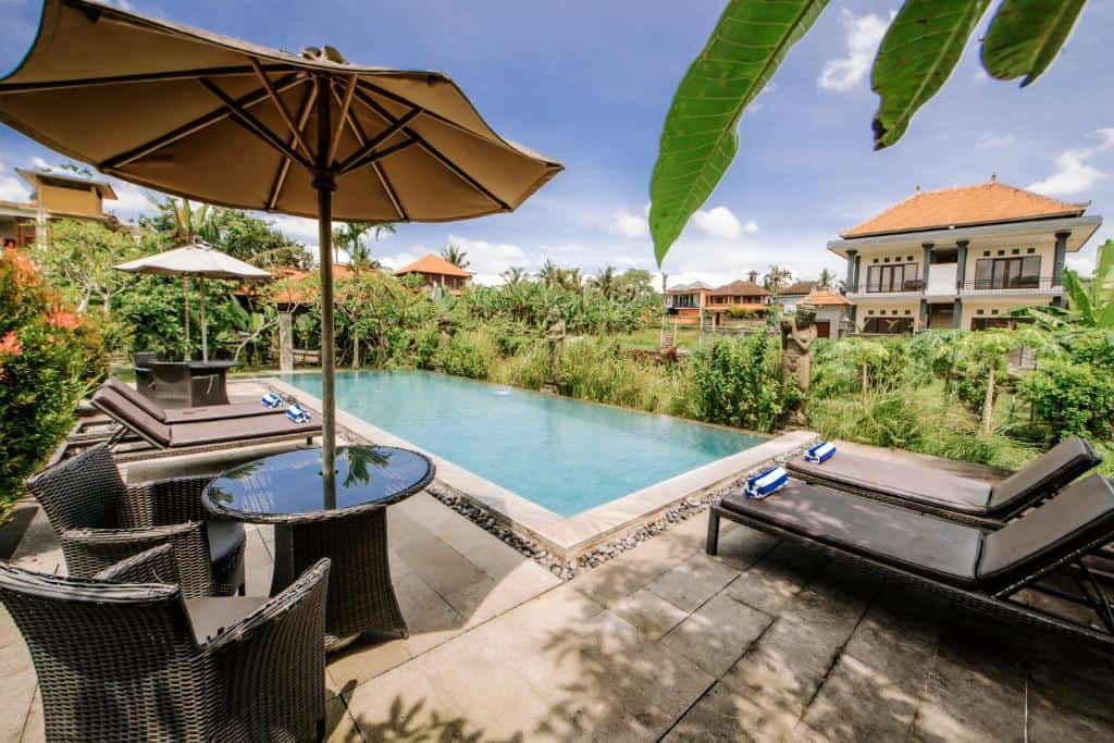 nur guest house bali