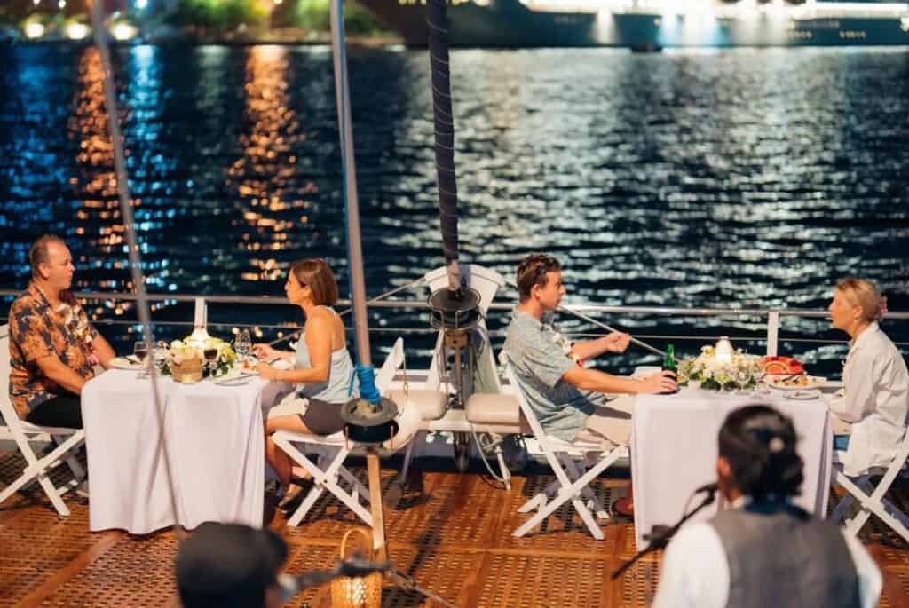 Croisière romantique de 5 plats avec musique live