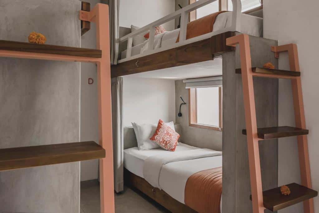 roomates hostel canggu dortoir