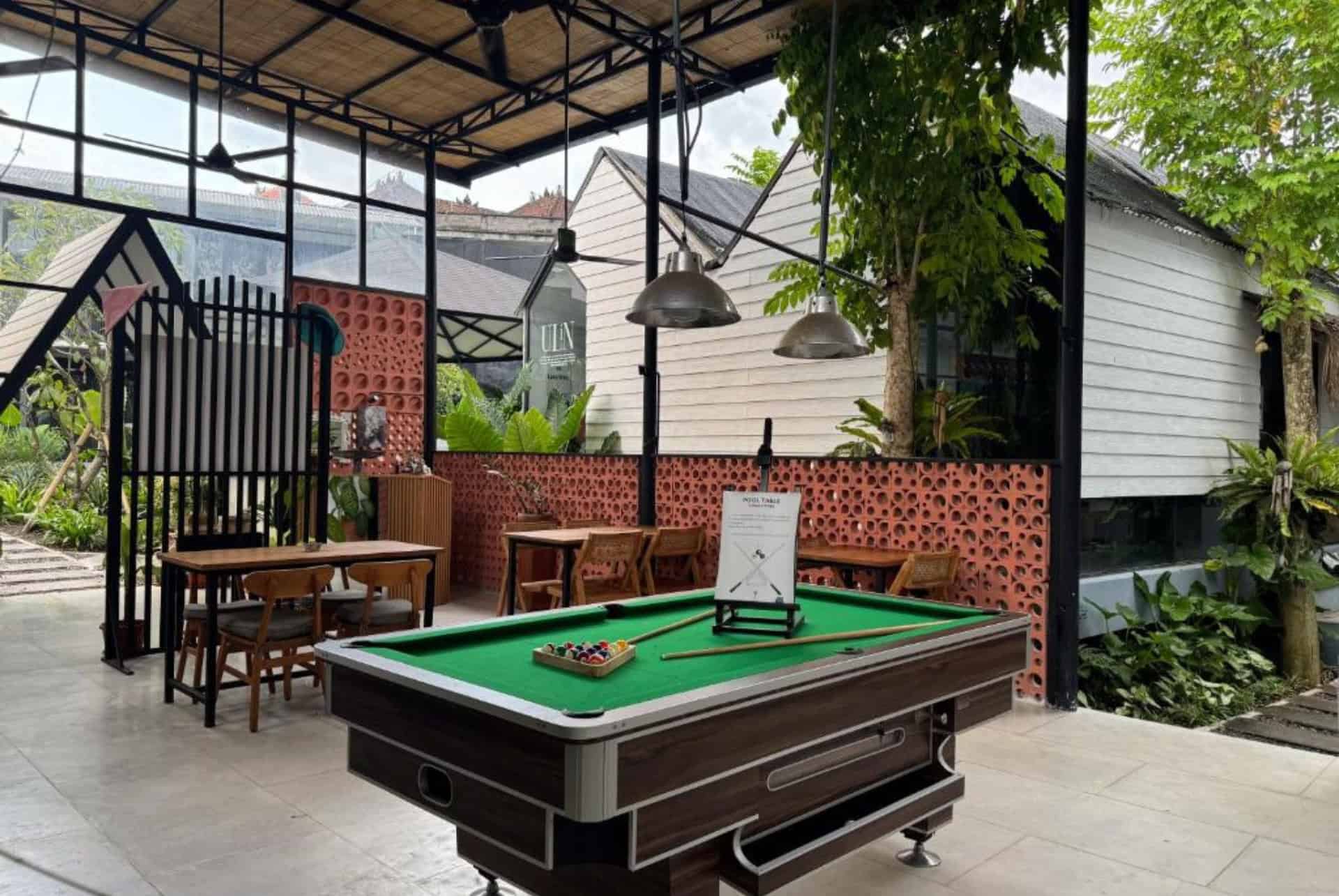 the jungle hostel canggu
