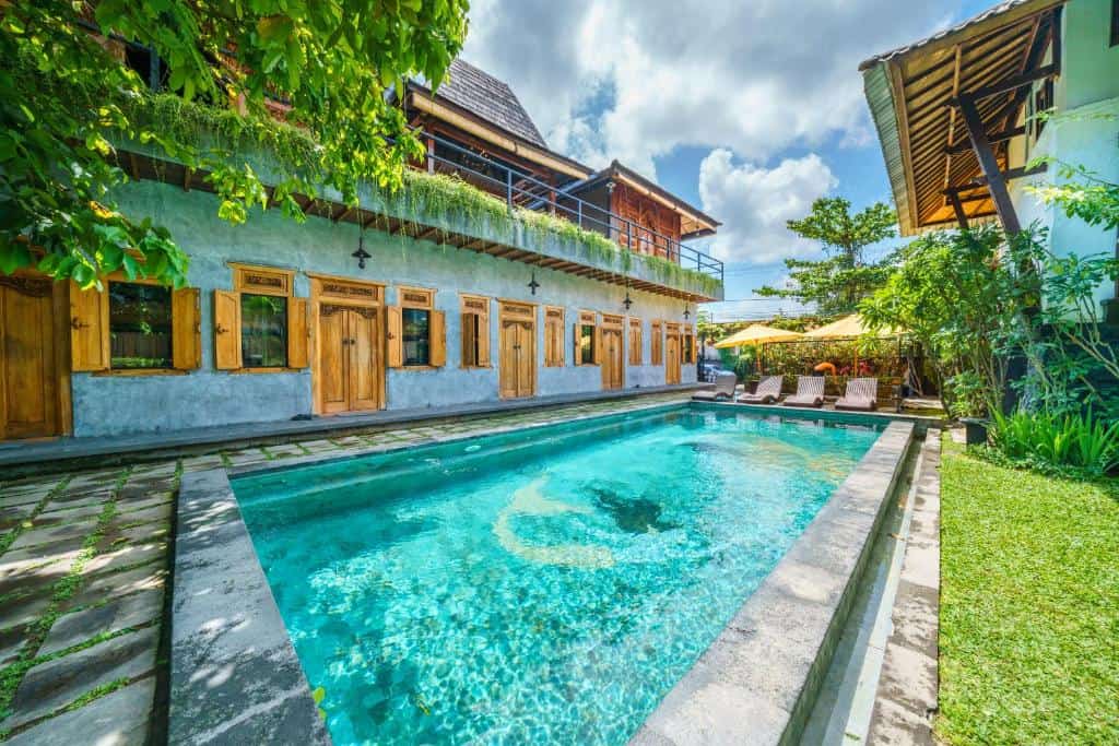 black pearl hostel
