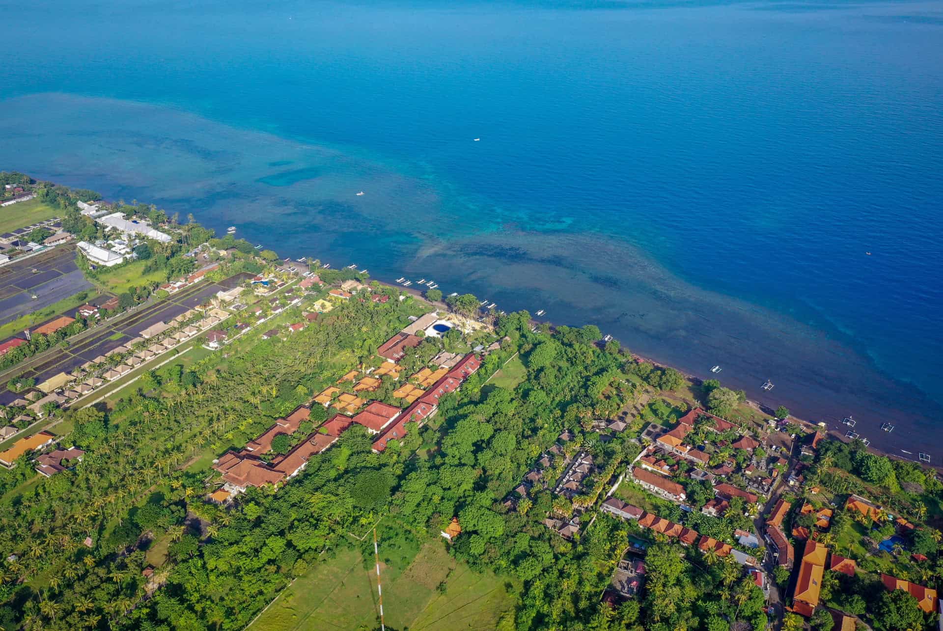 lovina beach
