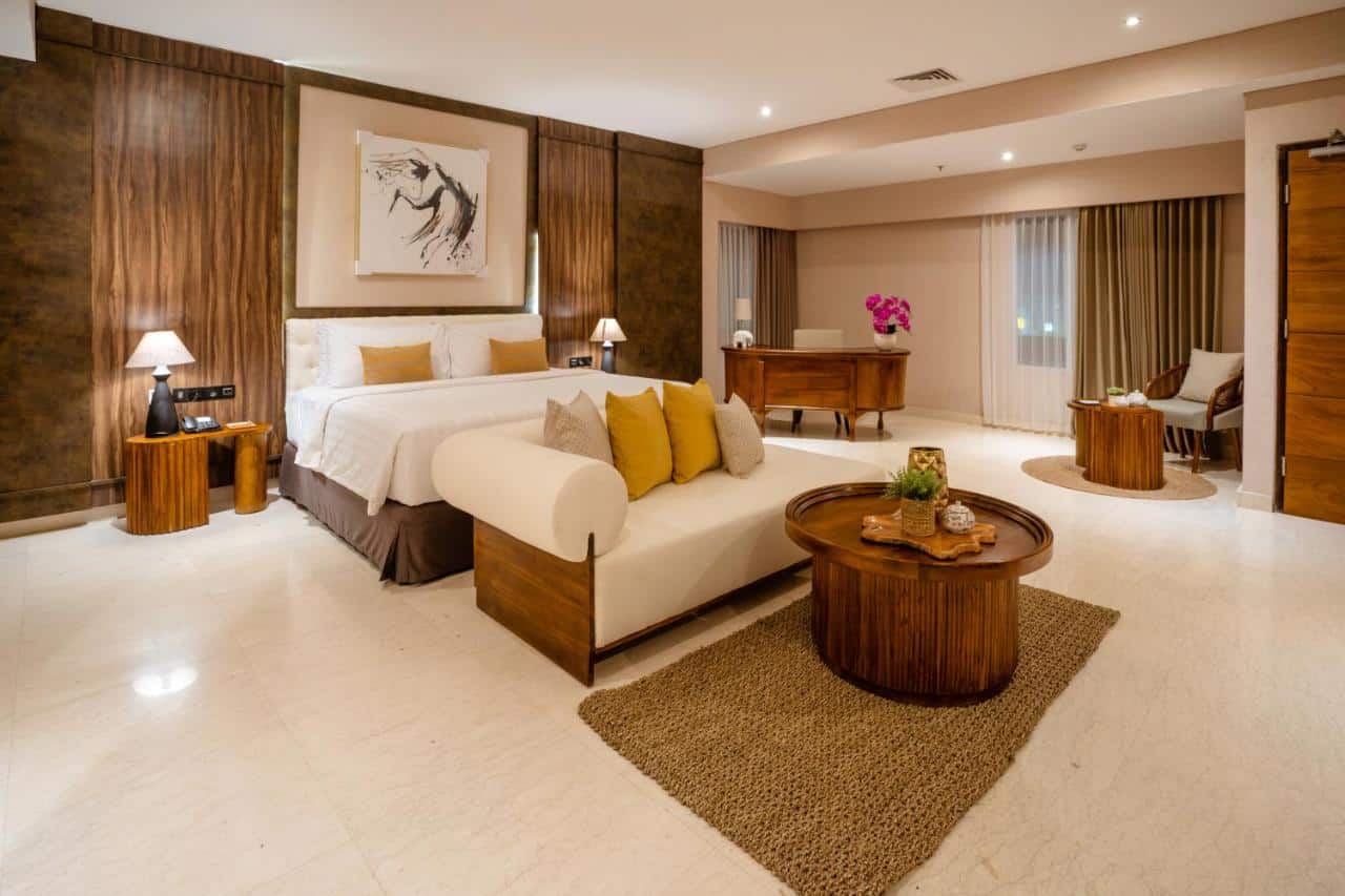 crystalkuta hotel