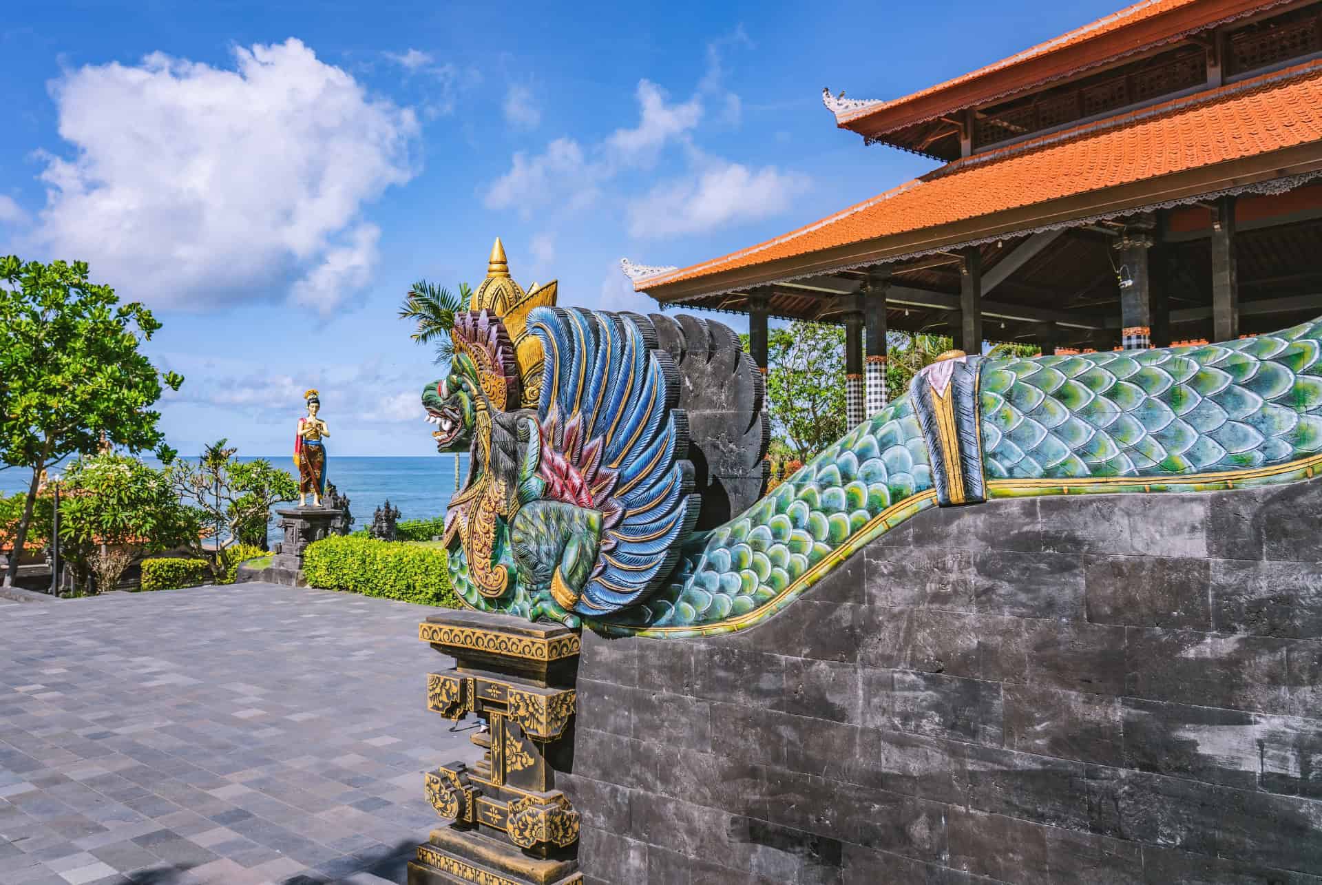 serpents sacres tanah lot