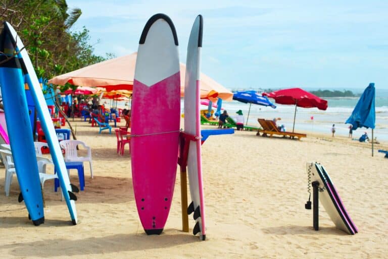 Cours de surf débutant à intermédiaire à Kuta Beach